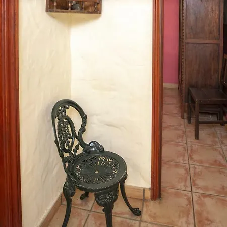 Canarian Country House El Laurel Moya * Moya (Cuenca)